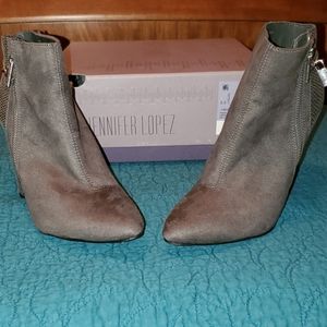 NIB Jennifer Lopez booties